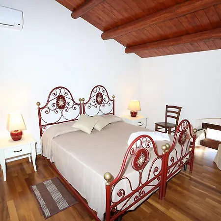 Διαμέρισμα Serravalle Relais & Country With Private Pool - Esclusive Use Chiaramonte Gulfi