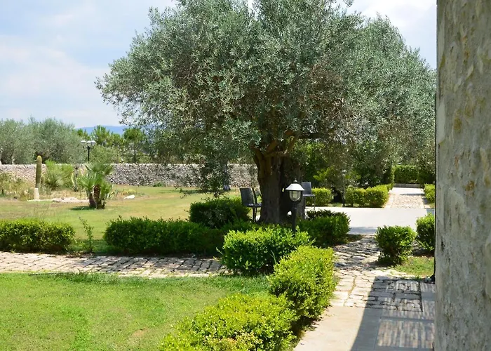 Serravalle Relais & Country With Private Pool - Esclusive Use Daire