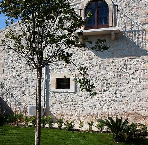 Daire Serravalle Relais & Country With Private Pool - Esclusive Use *